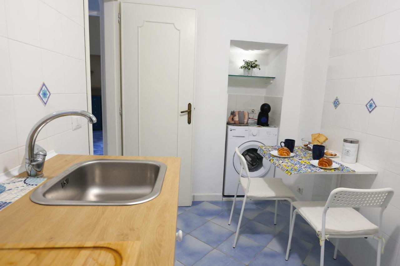Appartamento Panoramico La Rosa Dei Venti - Maestrale Ischia Luaran gambar
