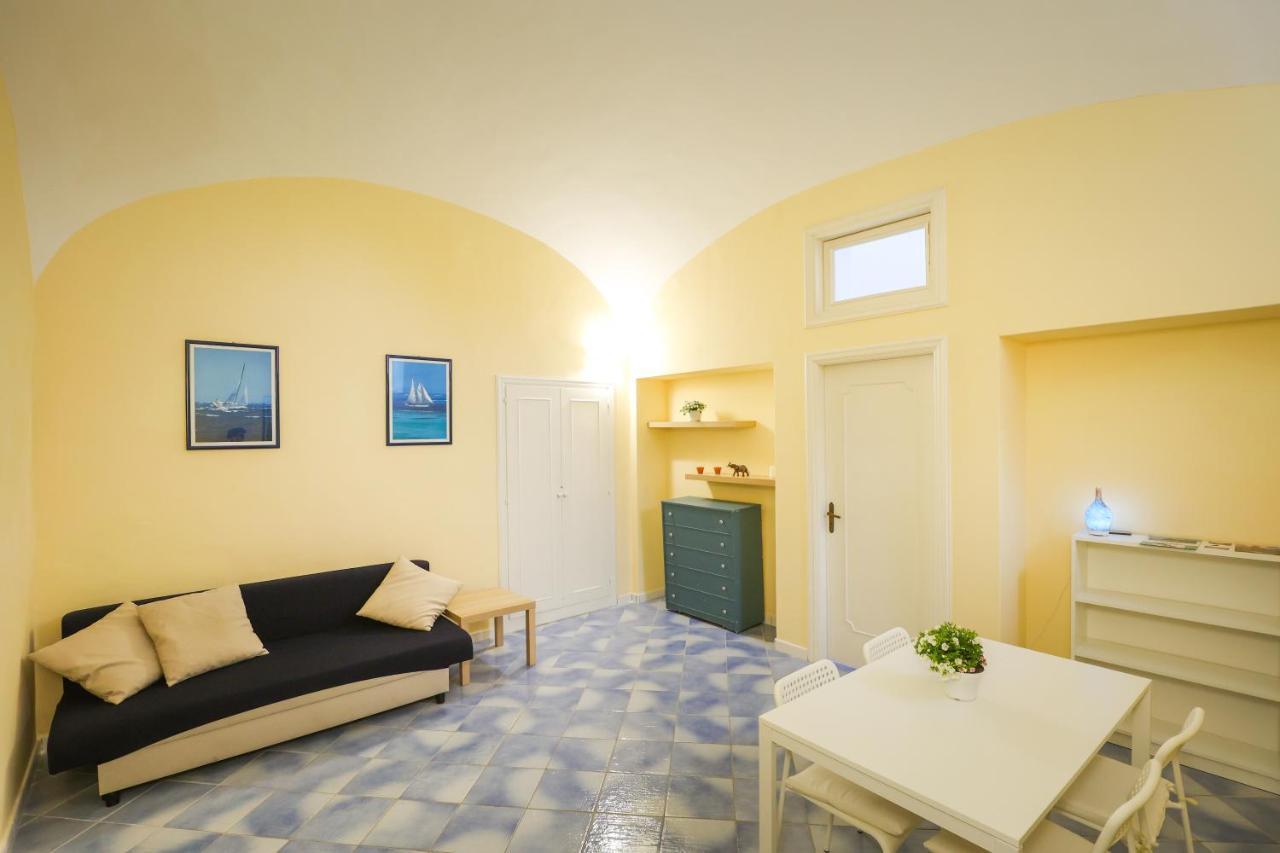 Appartamento Panoramico La Rosa Dei Venti - Maestrale Ischia Luaran gambar